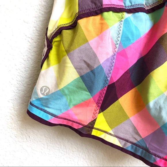 Lululemon Plaid Shake and Break Rare - Picture 6 of 7
